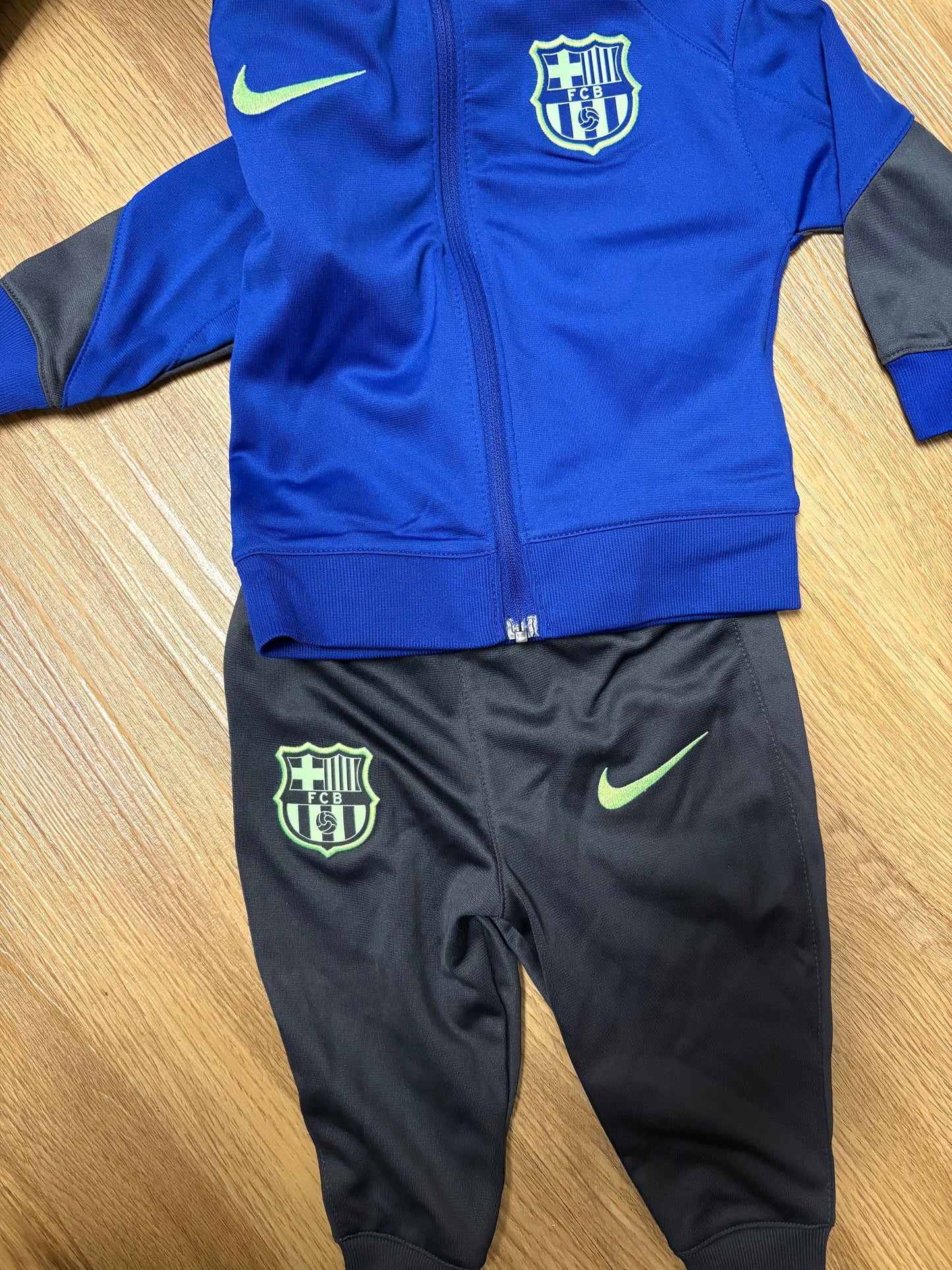 Nike Trainingsanzug, FC Barcelona, Größe wählbar