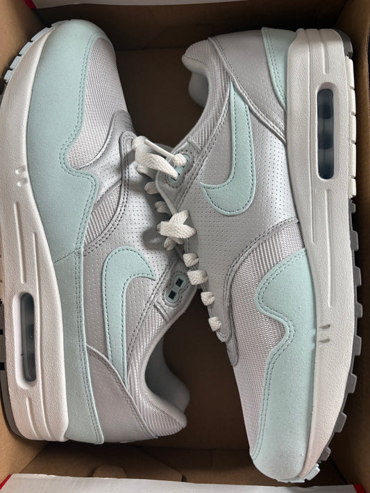 Nike Airmax 1 silber/hellblau, Gr. 44,5