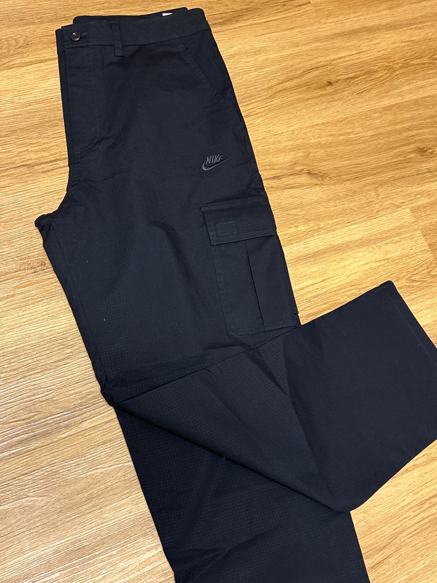 Nike Hose Cargo in schwarz, Größe wählbar