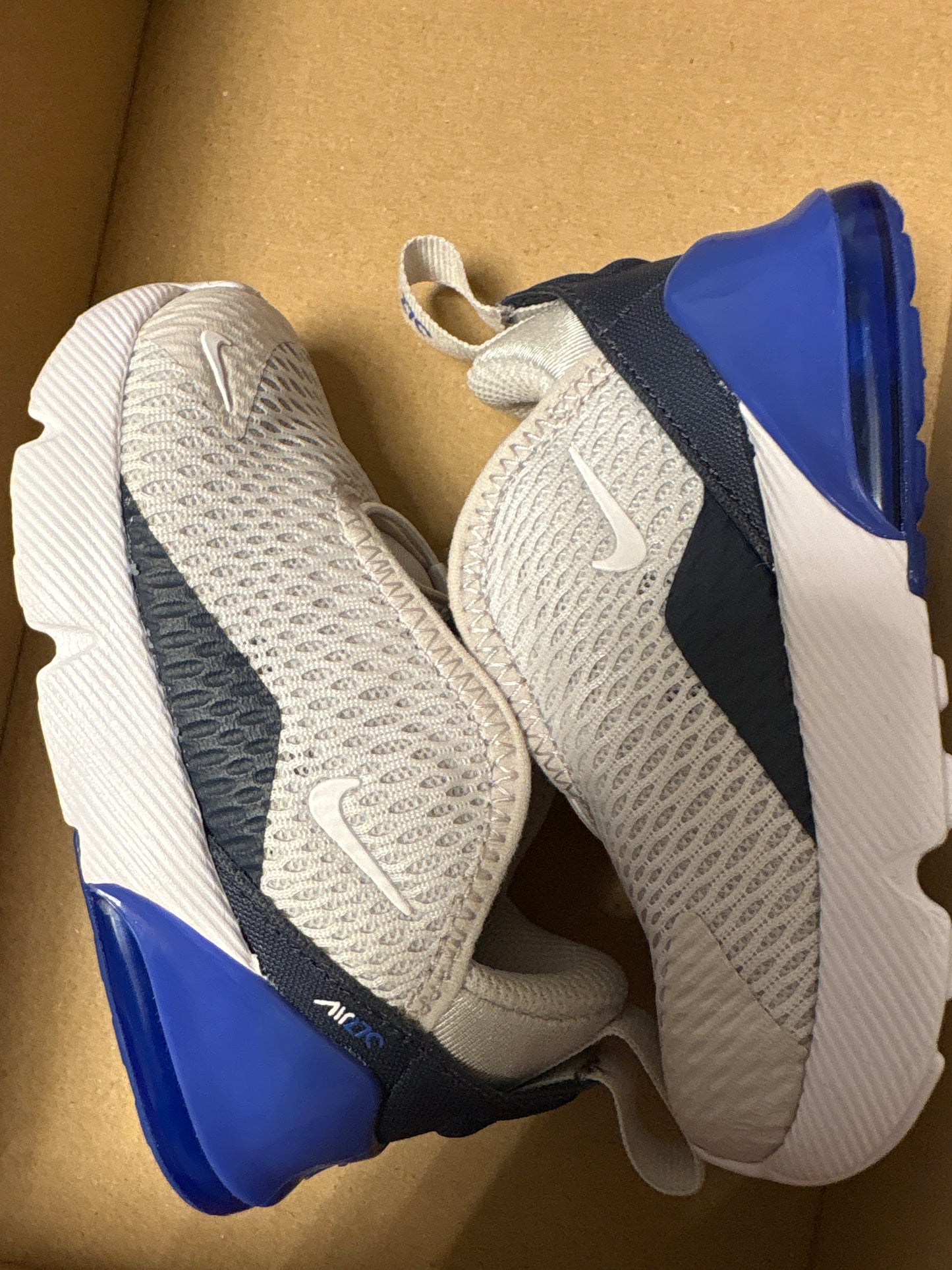 Nike Air Max 270 Größe 22 in grau/blau