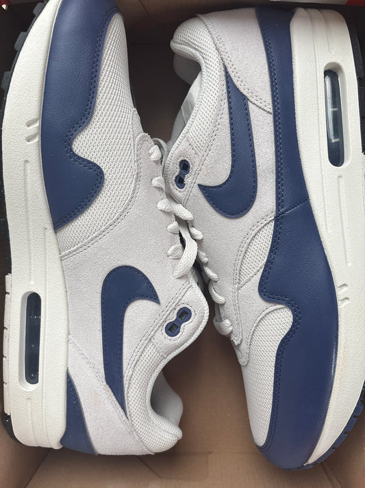 Nike Air Max 1 in grau/blau, Gr. 45,5