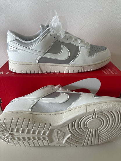 Nike Dunk Low, Gr. Wählbar in weiss/silber