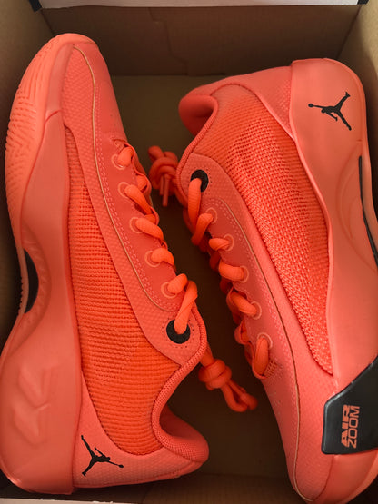 Nike Jordan Luka 77, orange, Größe 38