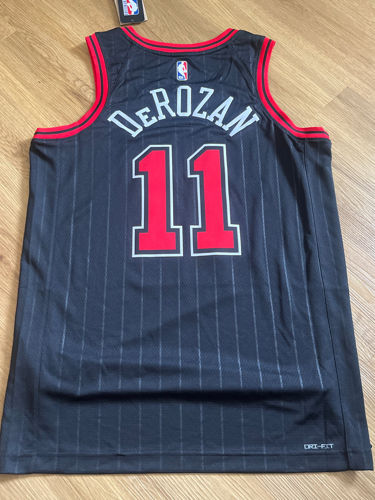 Nike NBA Trikot Chicago Bulls in schwarz/rot, Größe M