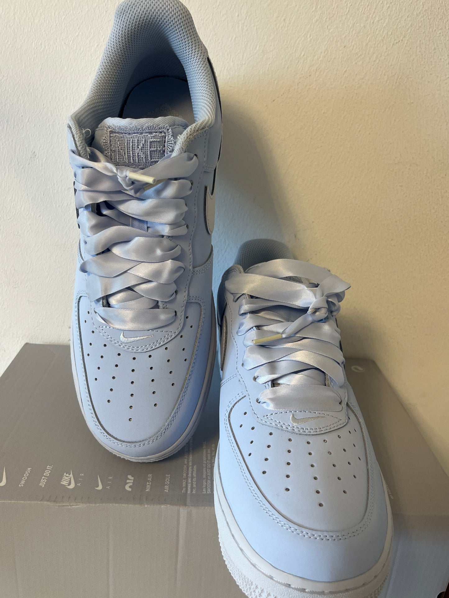 Nike Air Force Retro in hellblau/grau, Größe wählbar