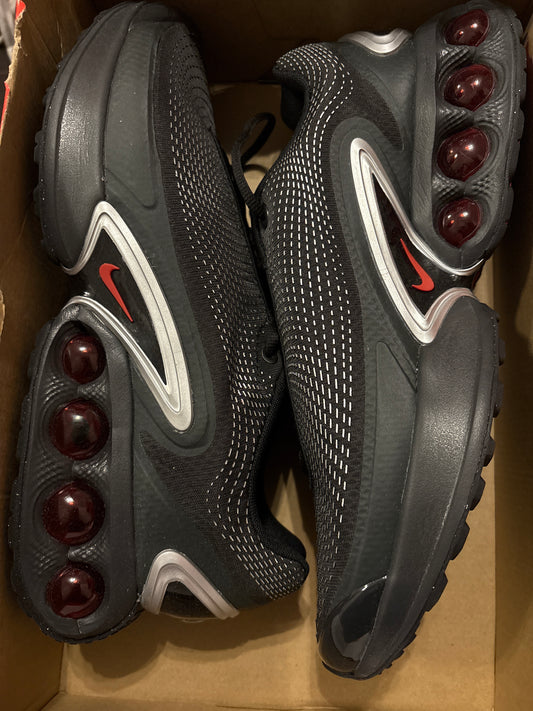 Nike Air Max DN in schwarz/silber, Gr. Wählbar