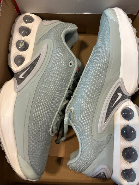 Nike Airmax DN in hellgrün, Gr. 42,5