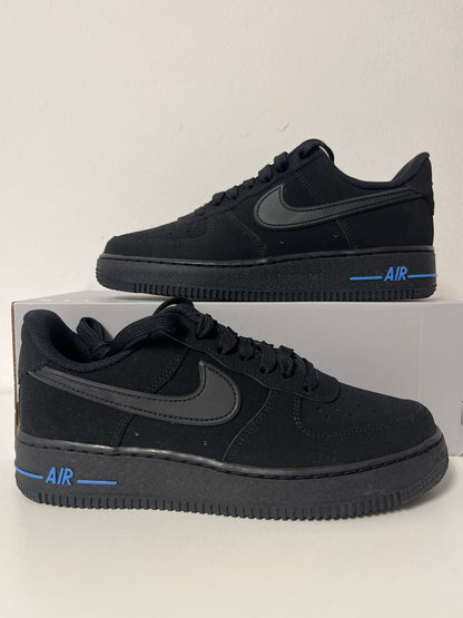 Nike Air Force 1 '07 in schwarz mit blauen Details , Größe 39