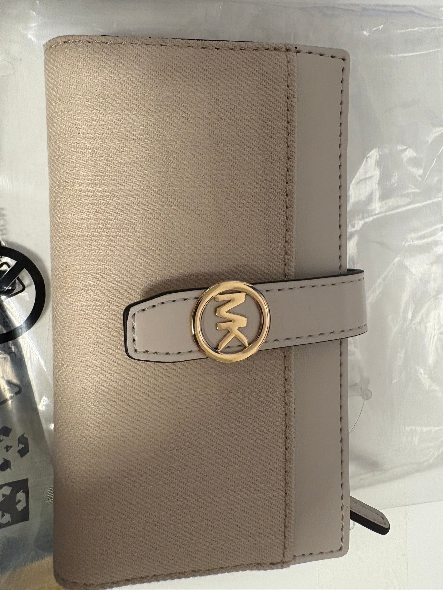 Michael Kors Portemonnaie in cream