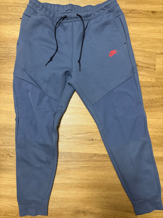 Nike Techfit Jogginghose in dunkelblau/grau, Größe XL