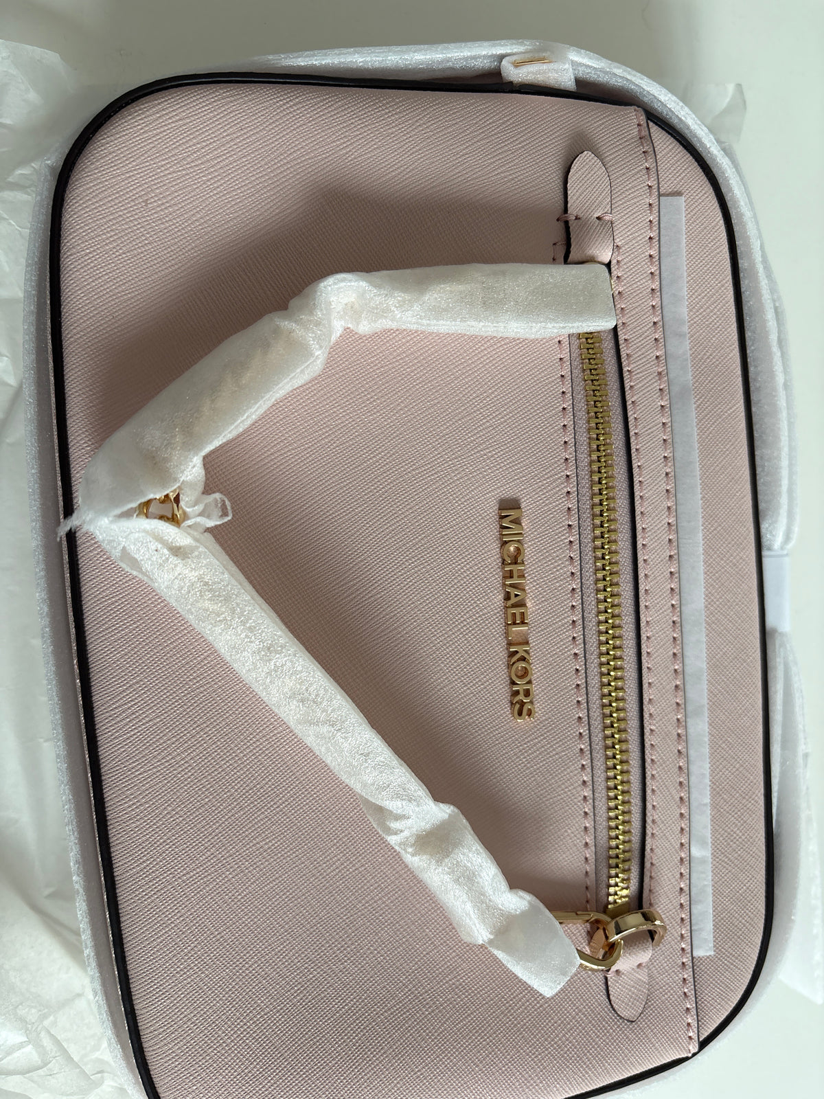 Michael Kors Jet Set Item in powder blush