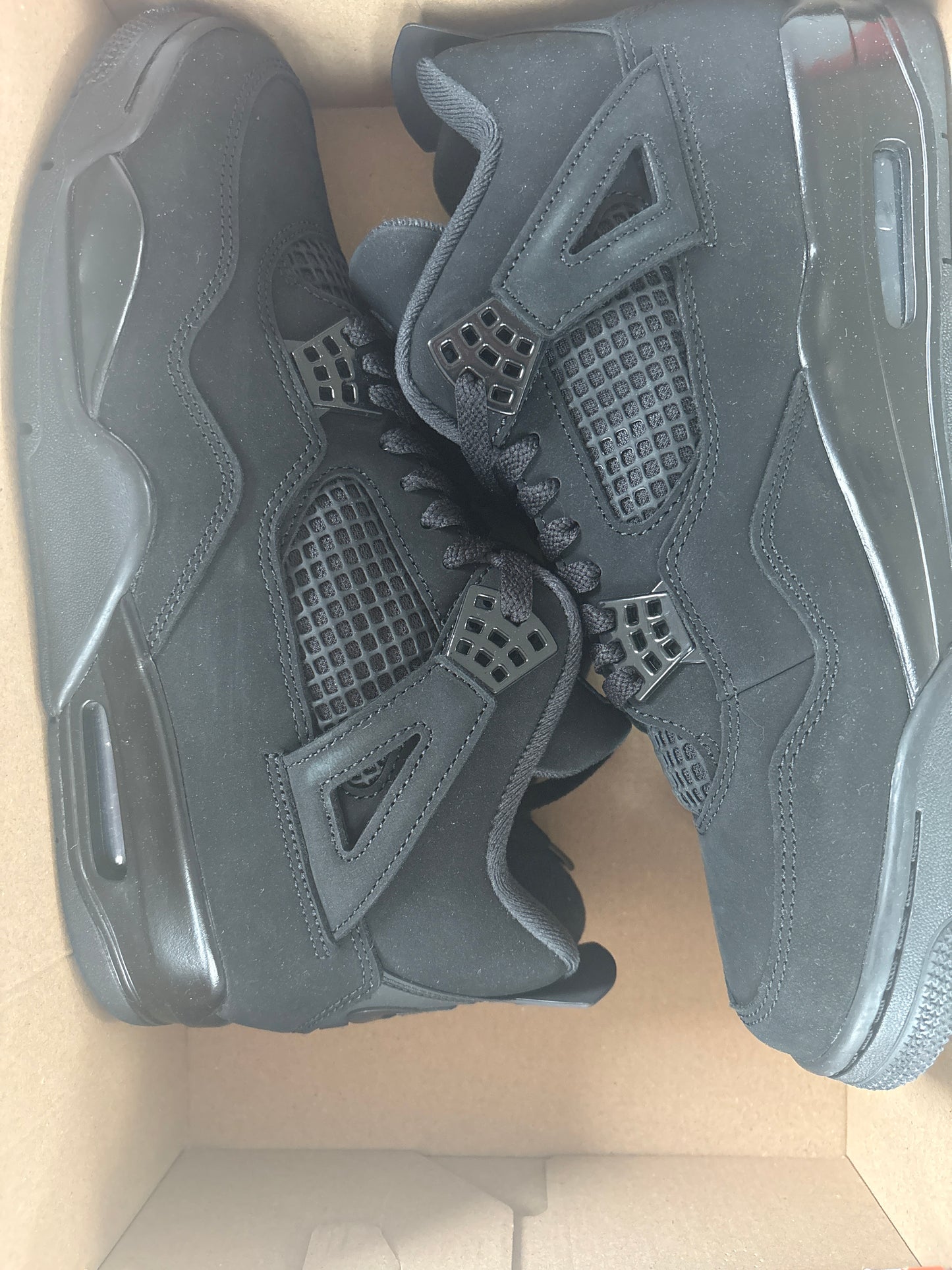 Air Jordan 4 Retro, schwarz, Größe wählbar