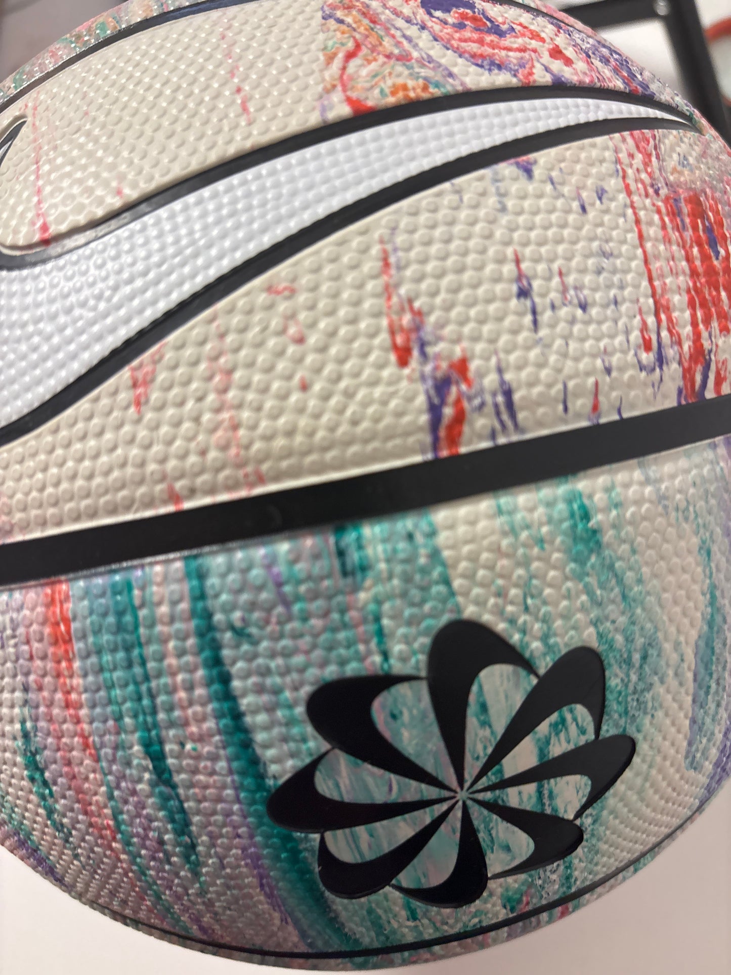 Nike Basketball groß in bunt