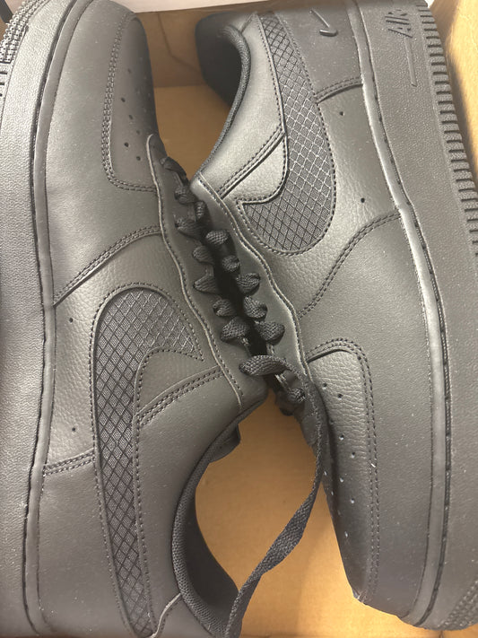 Nike Air Force 1 schwarz/Muster, Größe 42,5