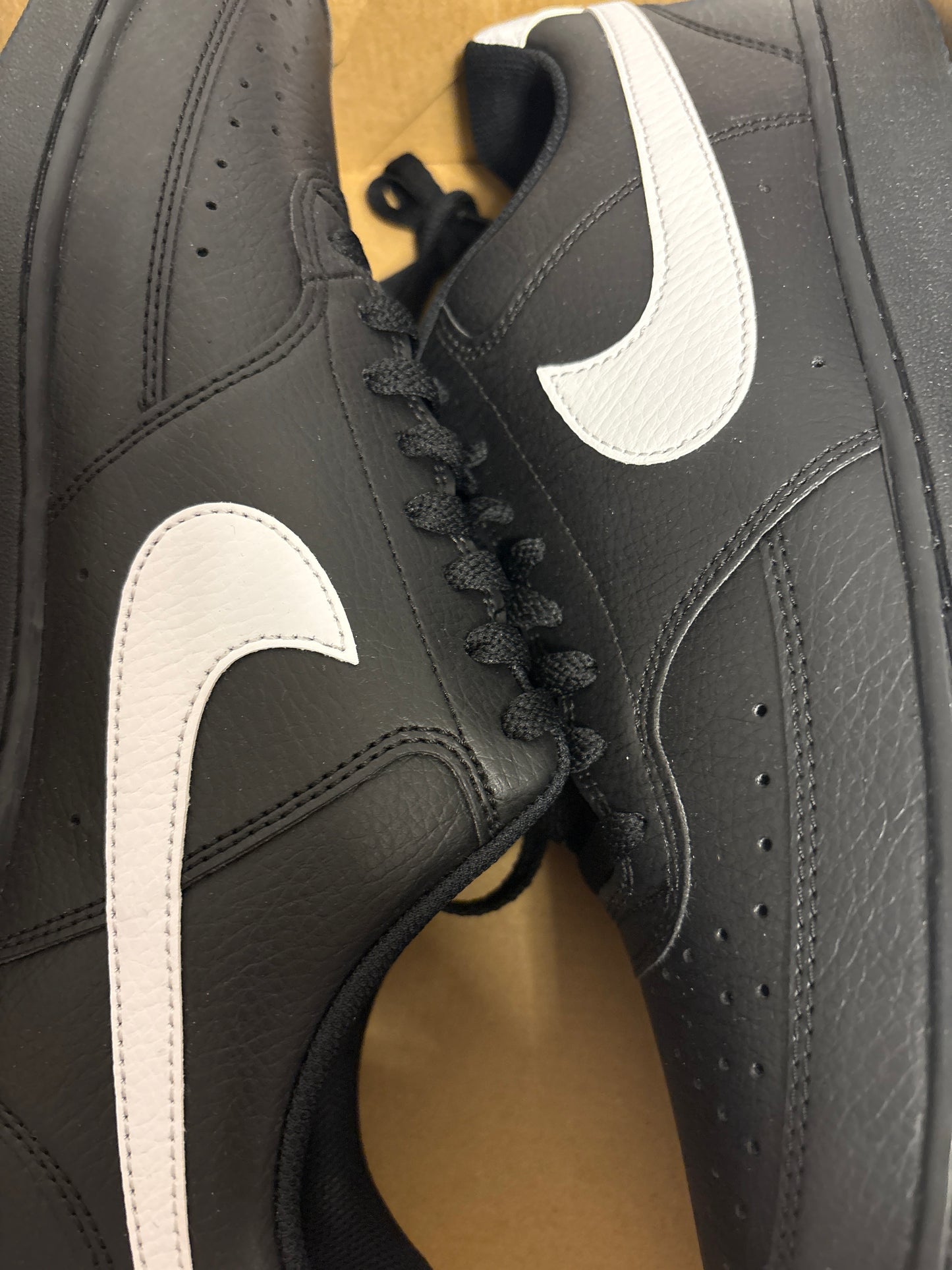 Nike Court Vision low, Gr. Wählbar in weiss/schwarz