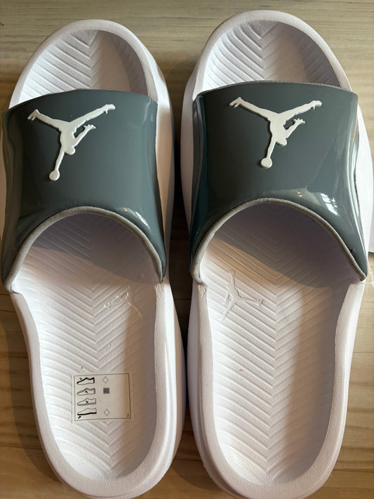Nike Badelatschen Jordan Franchise Slide, Größe 48,5 , Farbe weiss/grau