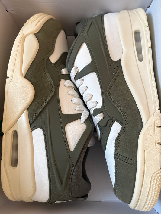 Nike AIR Jordan 4 RM in dunkelgrün/weiss, Größe wählbar