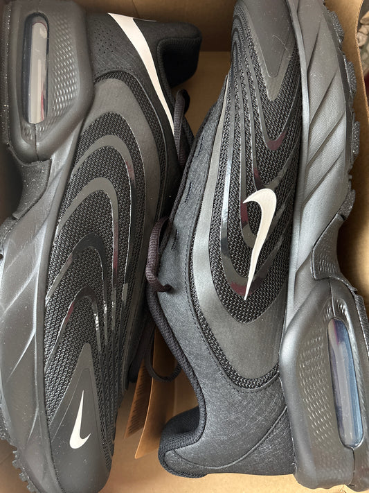 Nike Air Max Fire in schwarz, Größe wählbar