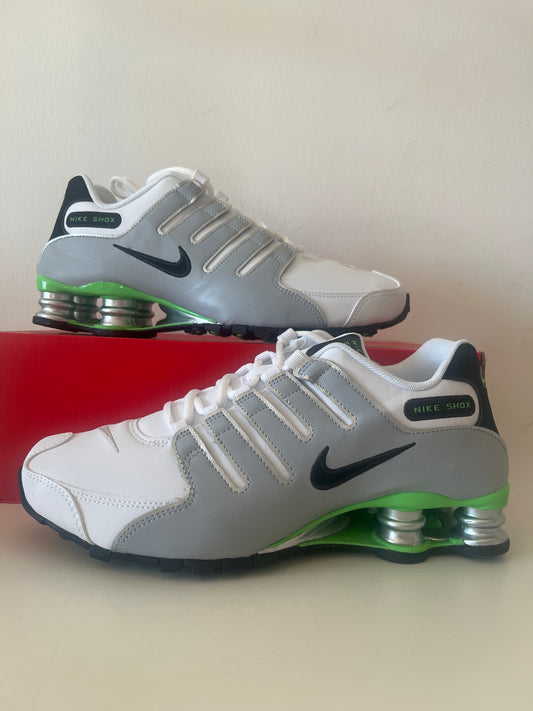 Nike Shox NZ in grau/weiss/grün, Größe 40
