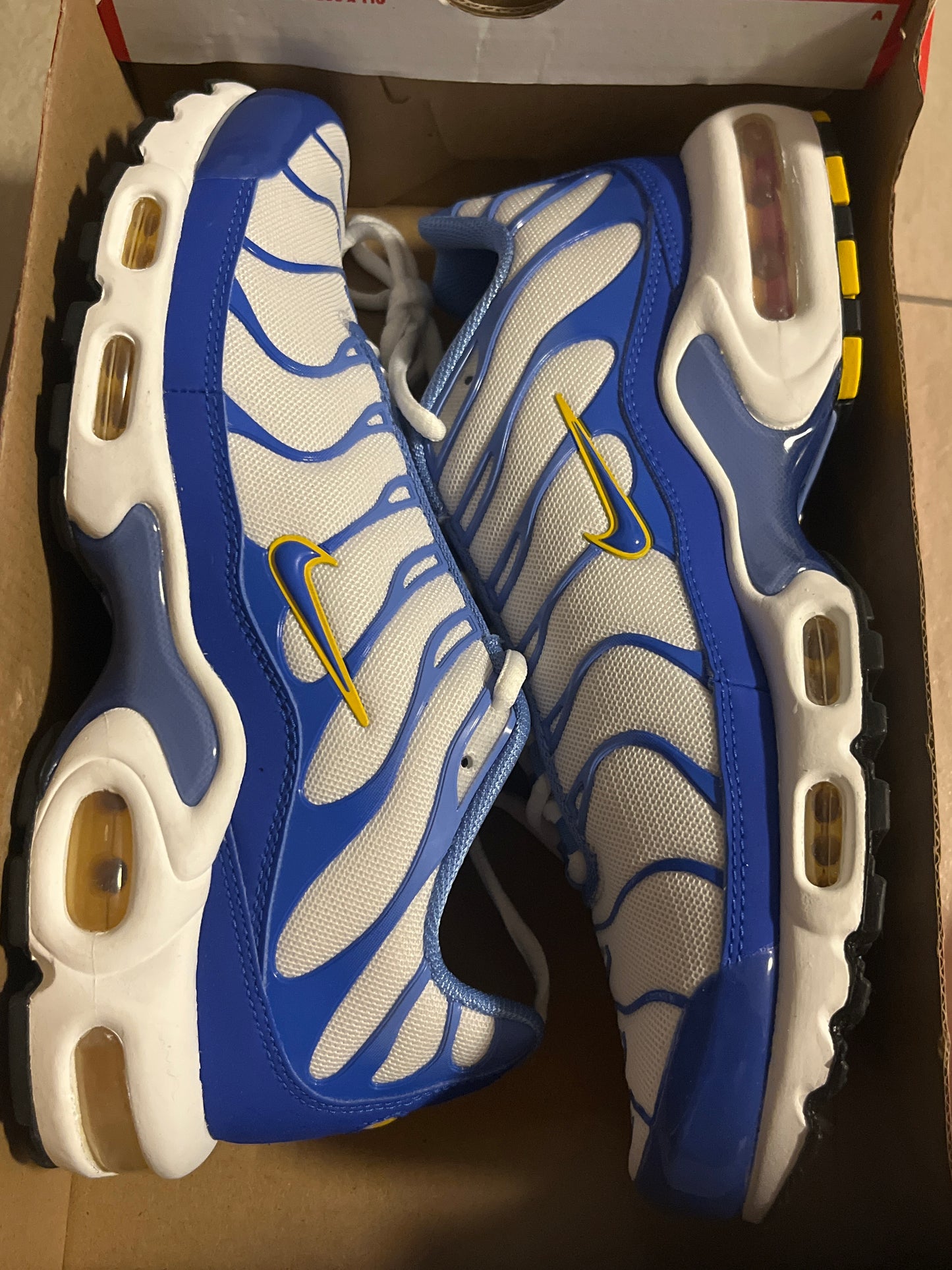 Nike Air Max Plus blau/weiß/gelb, Größe 41