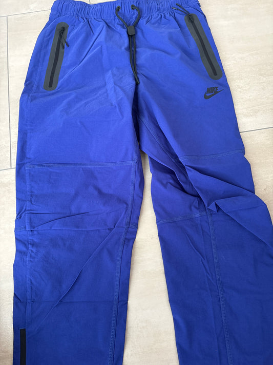 Nike Windbreakerhose in dunkelblau, Größe wählbar