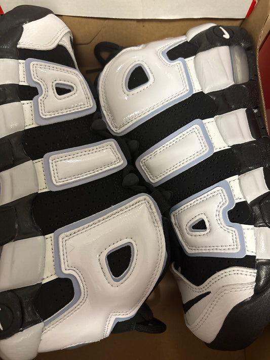 Nike Air More Uptempo weiss/schwarz, Grösse wählbar