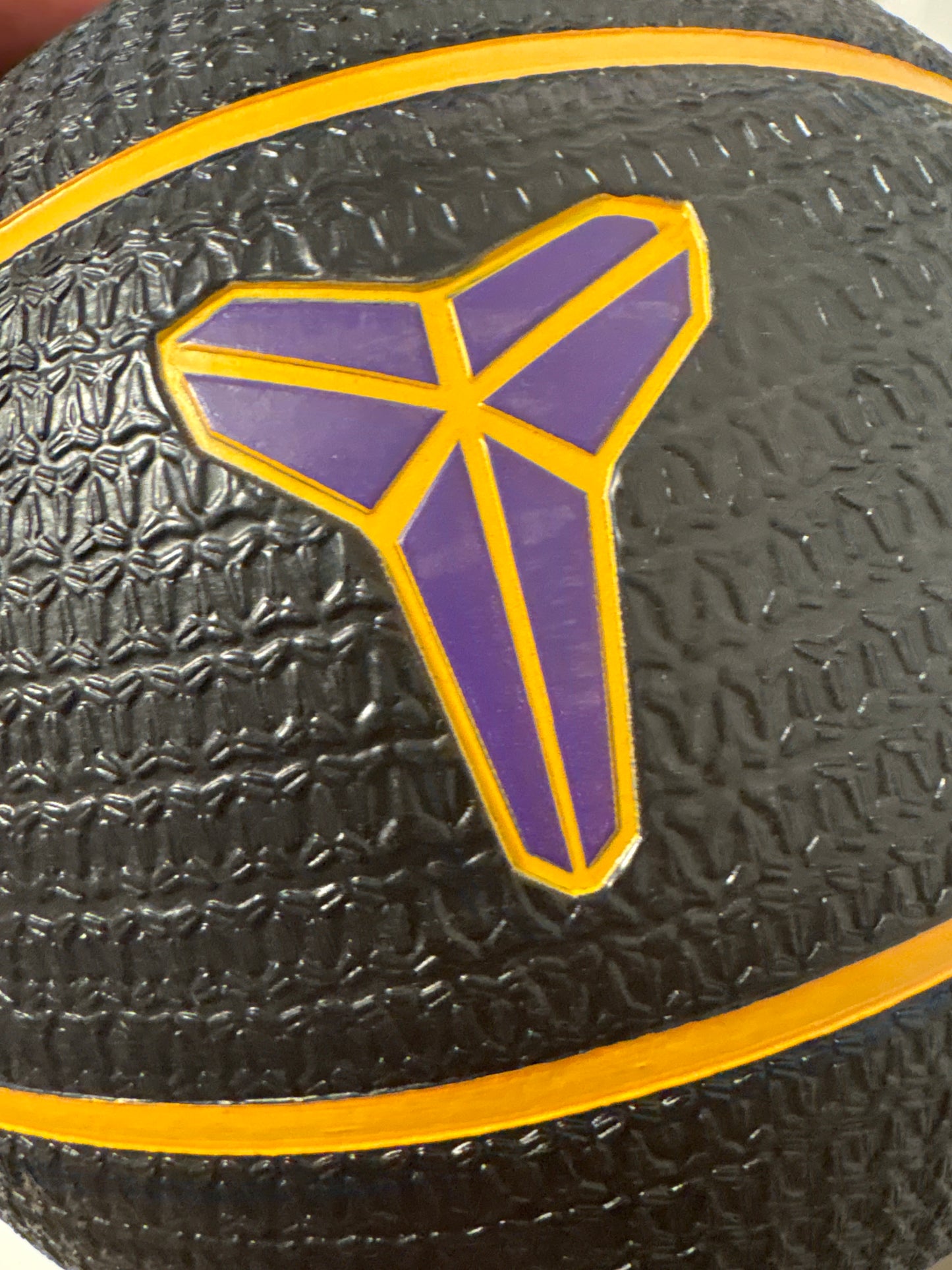 Nike Basketball Kobe groß in schwarz/orange