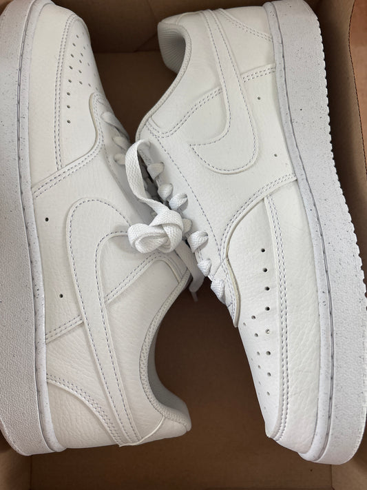 Nike Court Vision low, Gr. 40 in weiss