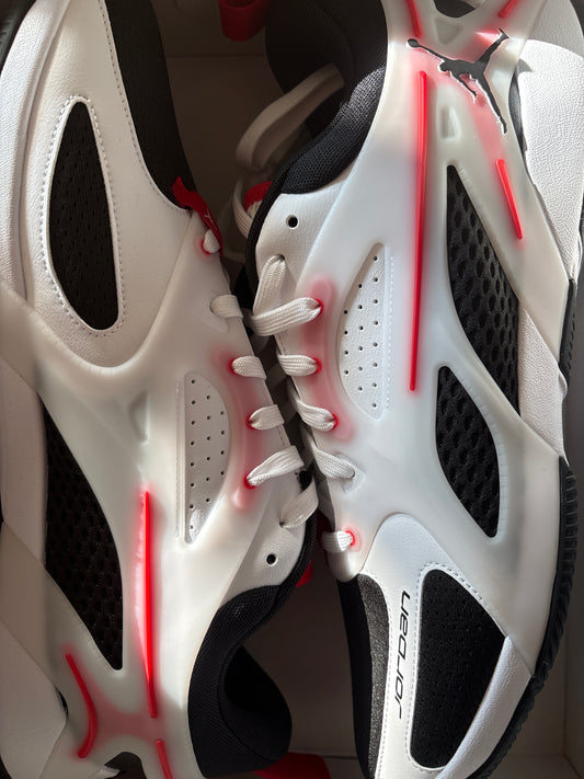 Nike Jordan Heir,weiss/schwarz/rot, Größe 49,5