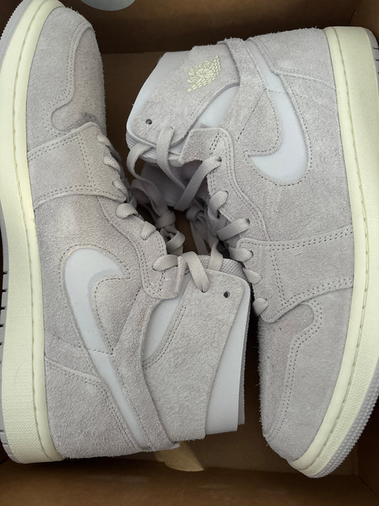 Nike Jordan 1 Zoom CMFT, in grau/Wildleder, Größe 44,5