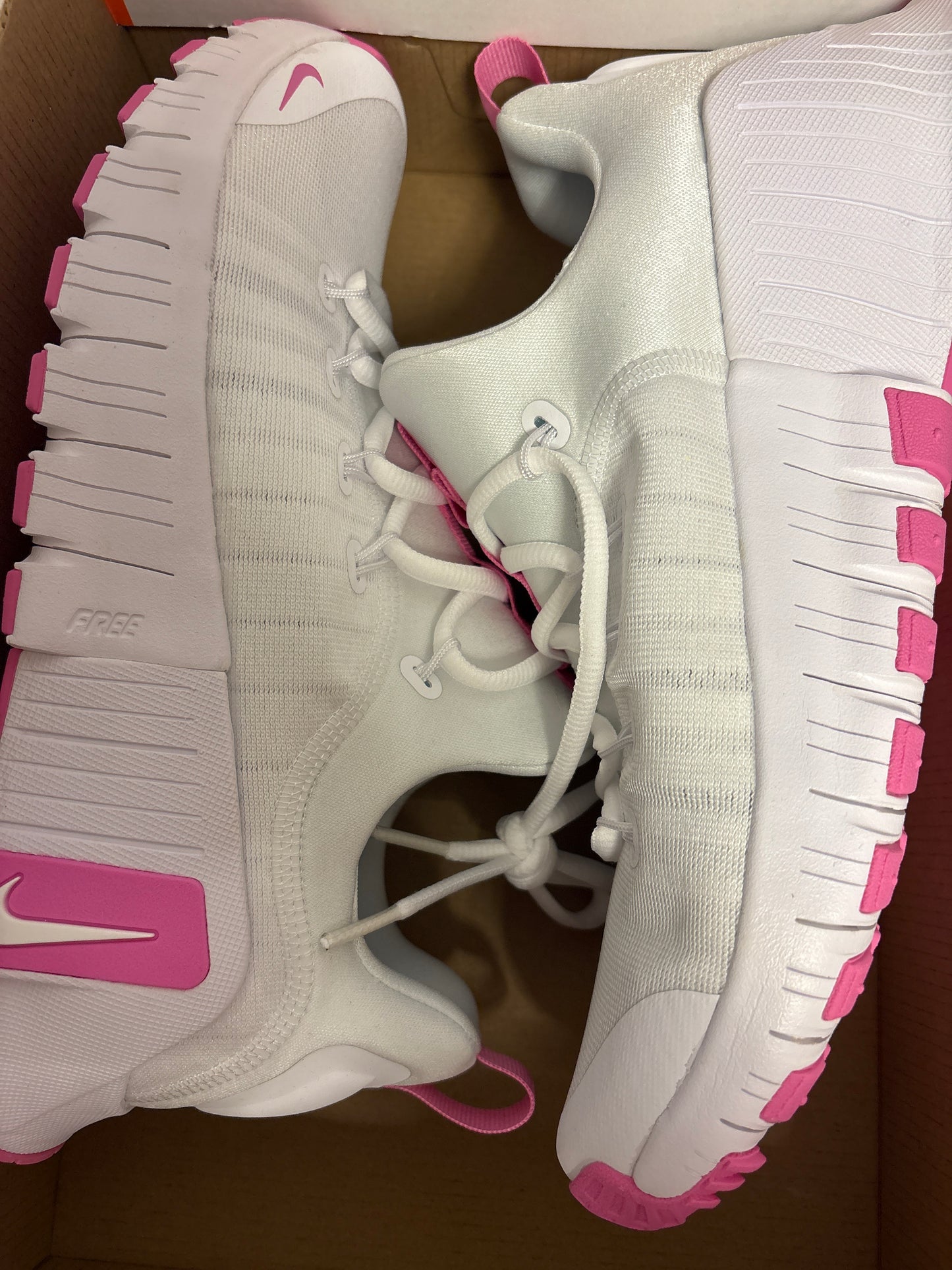 Nike Free Metcon 6, Größe wählbar in weiss/pink