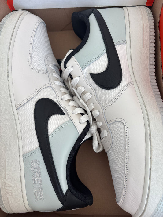 Nike Air Force 1 GTX weiss/blau/schwarz, Größe 45,5