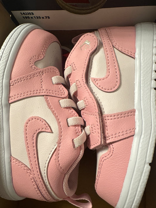 Nike Jordan 1 low rosa/weiss, Größe wählbar
