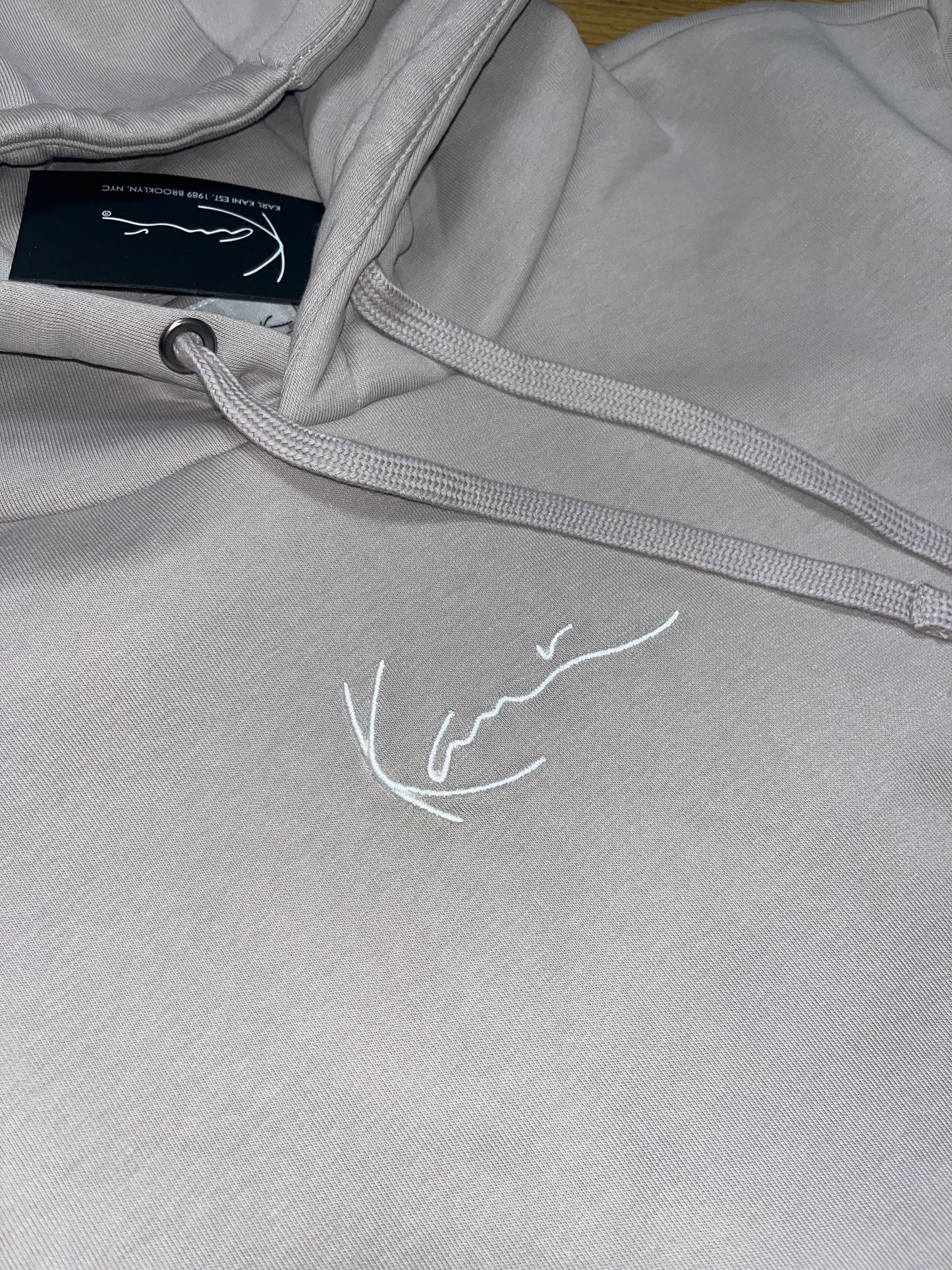 Karl Kani Hoodie in grau mit lila Stich, Größe L