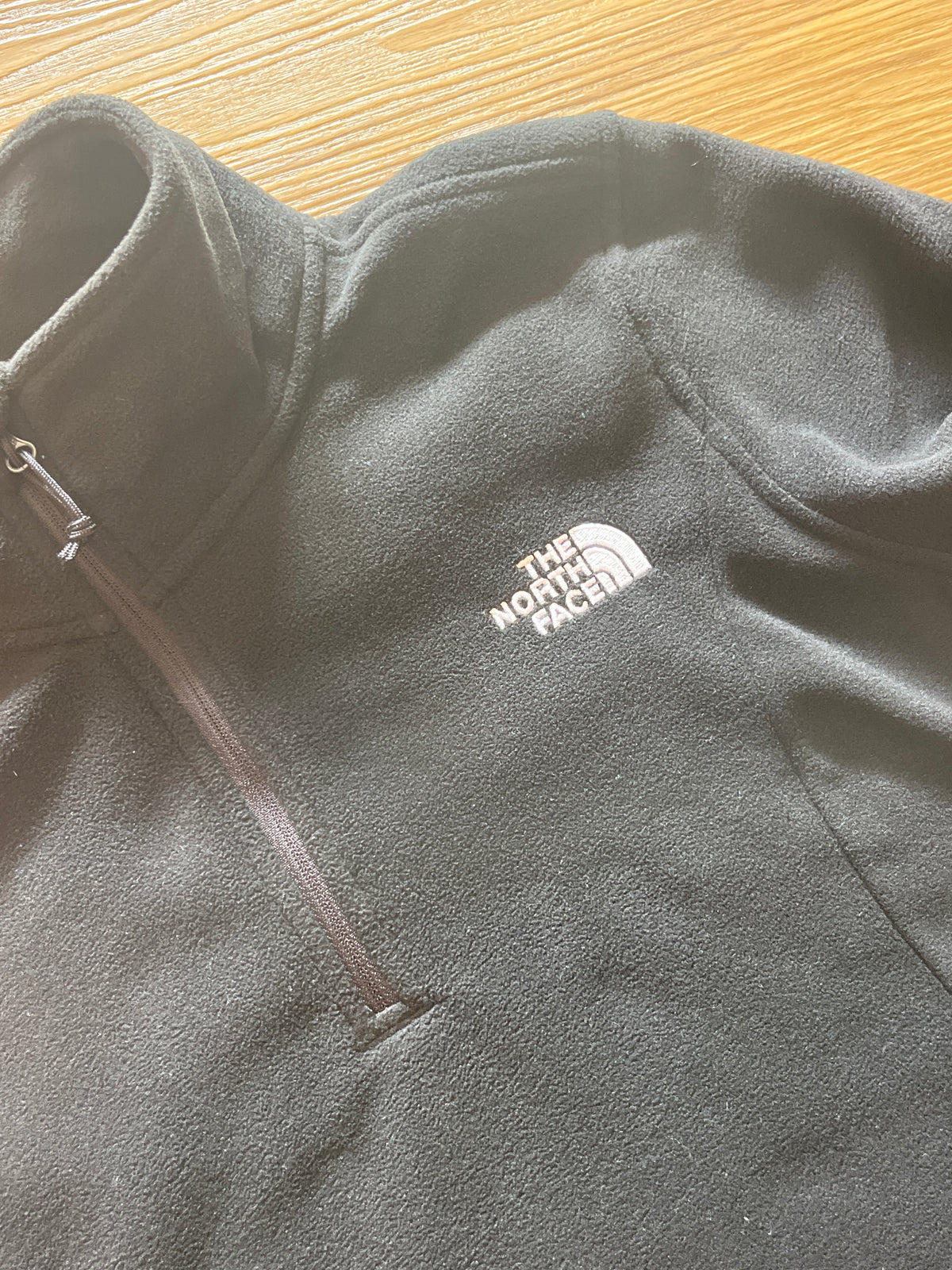 The North Face Damen Fleece (tailliert) mit 1/4 Zipper in schwarz, Größe wählbar
