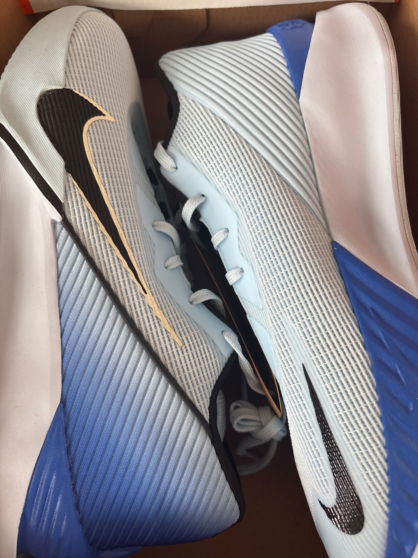Nike G.T. Jump Academy, in blau/schwarz, Größe 44,5
