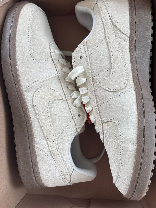 Nike General Field, beige/braun in Größe 41