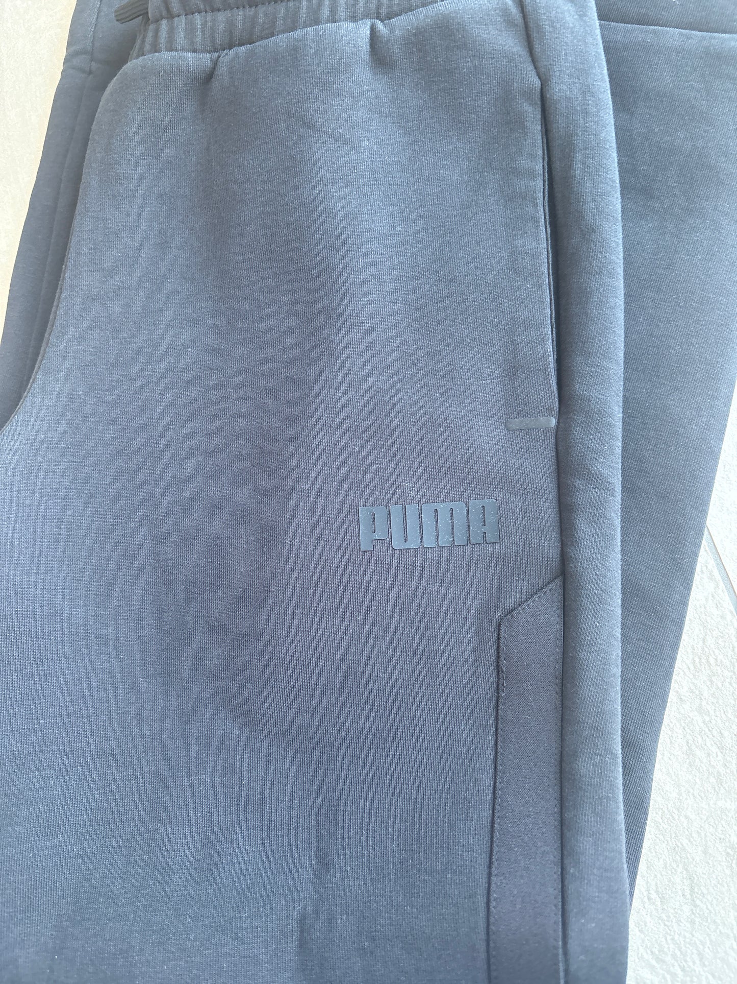 Puma Jogginghose Kinder in schwarz , Größe wählbar