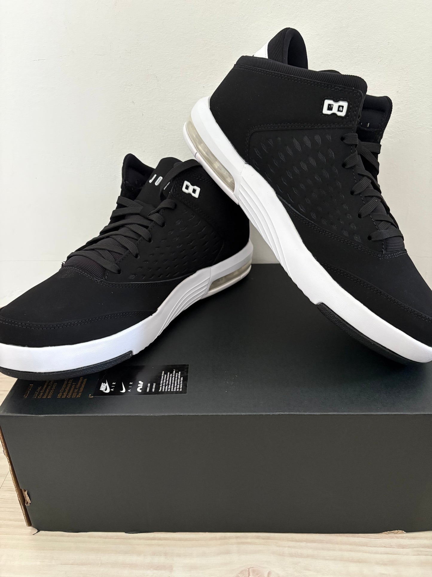Nike Jordan Flight Origin 4, schwarz/weiss, Größe 41