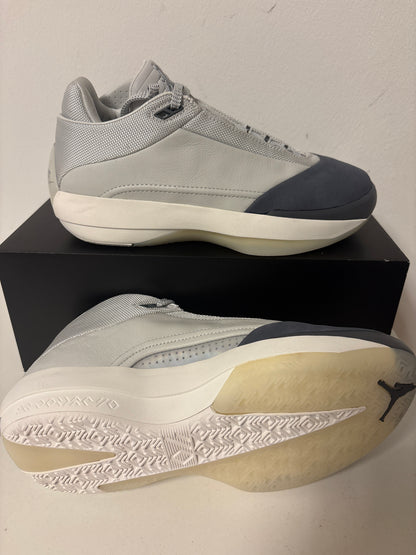 Nike Air Jordan 40, Größe 39 in grau