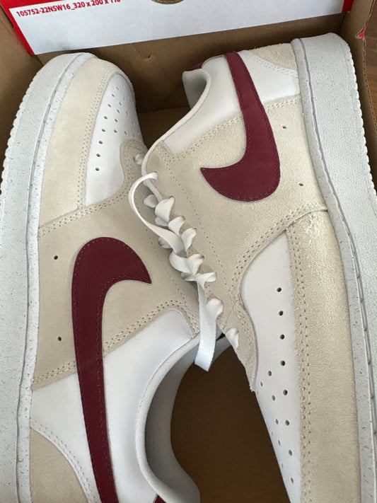 Nike Court Vision low, Gr. 40,5 in beige/rot/weiss