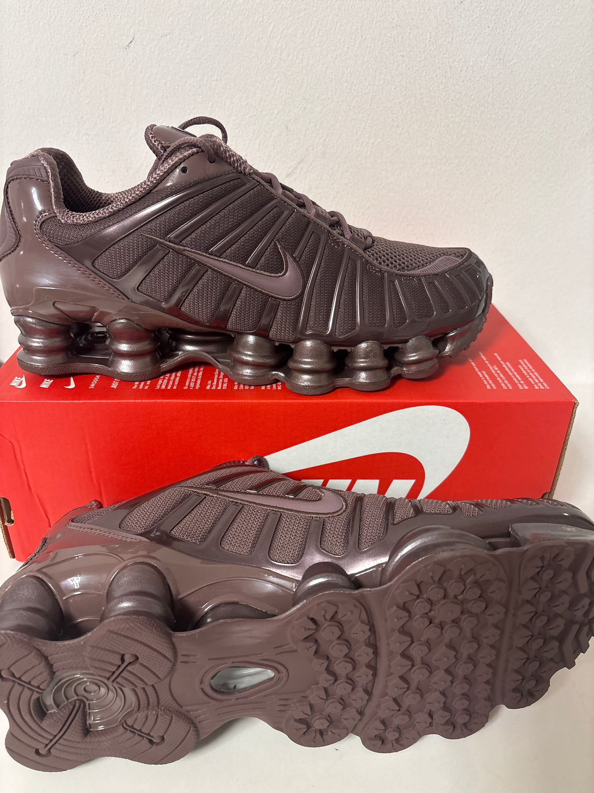 Nike Shox TL in dunkelbraun/bordeaux, Größe wählbar