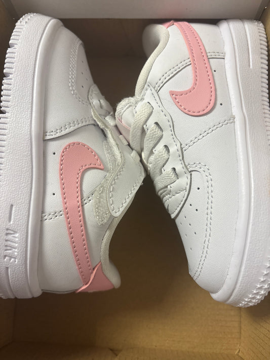 Nike Air Force 1 rosa/weiss, Größe 23,5