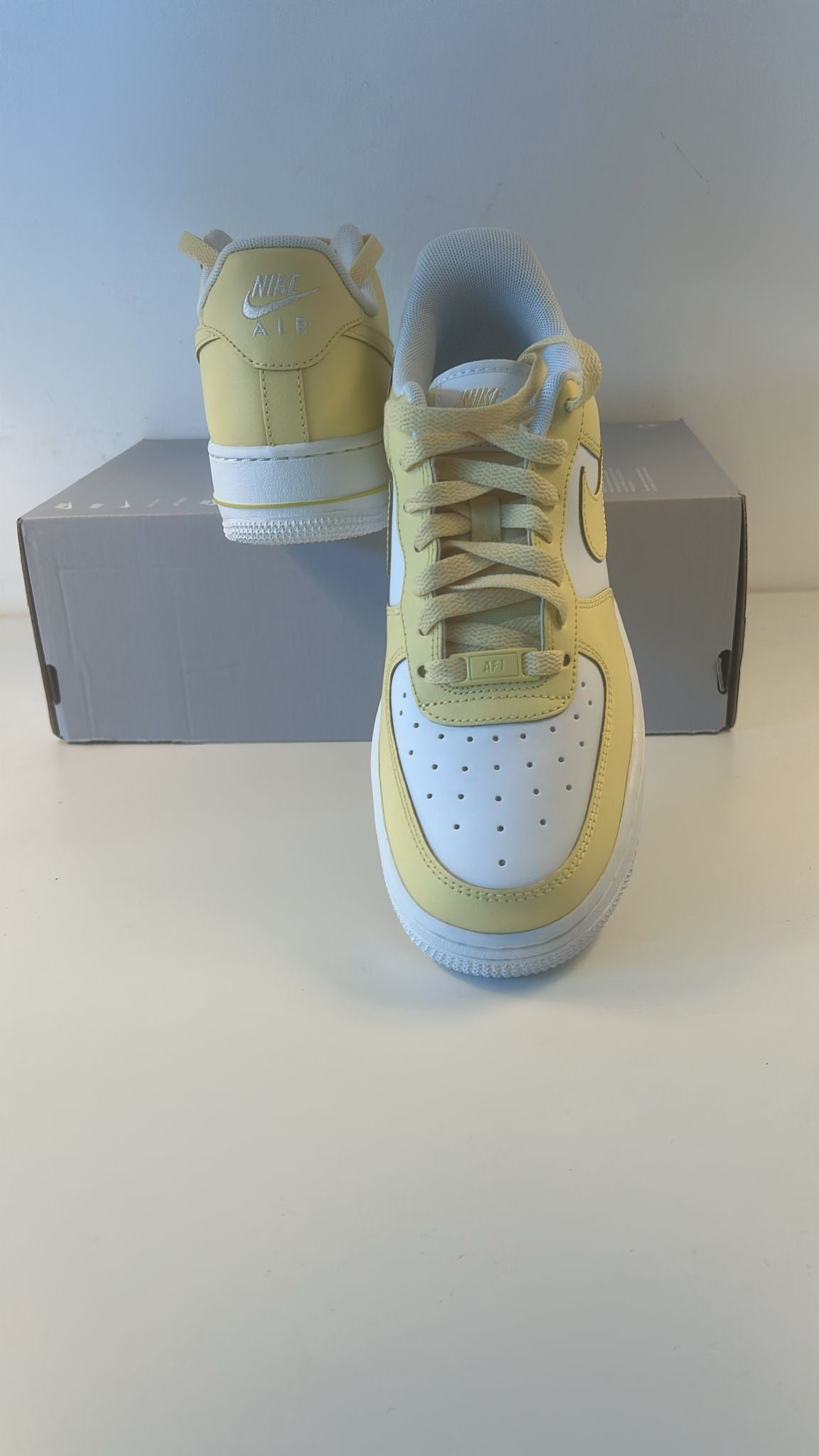 Nike Air Force 1 gelb/weiss, Gr. Wählbar
