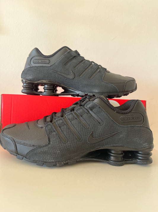 Nike Shox NZ in schwarz, Größe wählbar