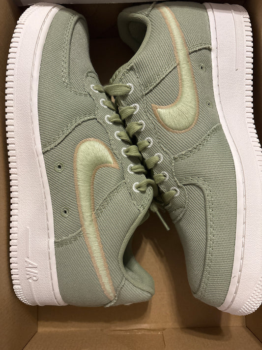 Nike Air Force 1 in grün/weiss Stoff, Größe wählbar