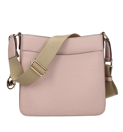 Michael Kors Jet Set Travel in soft pink