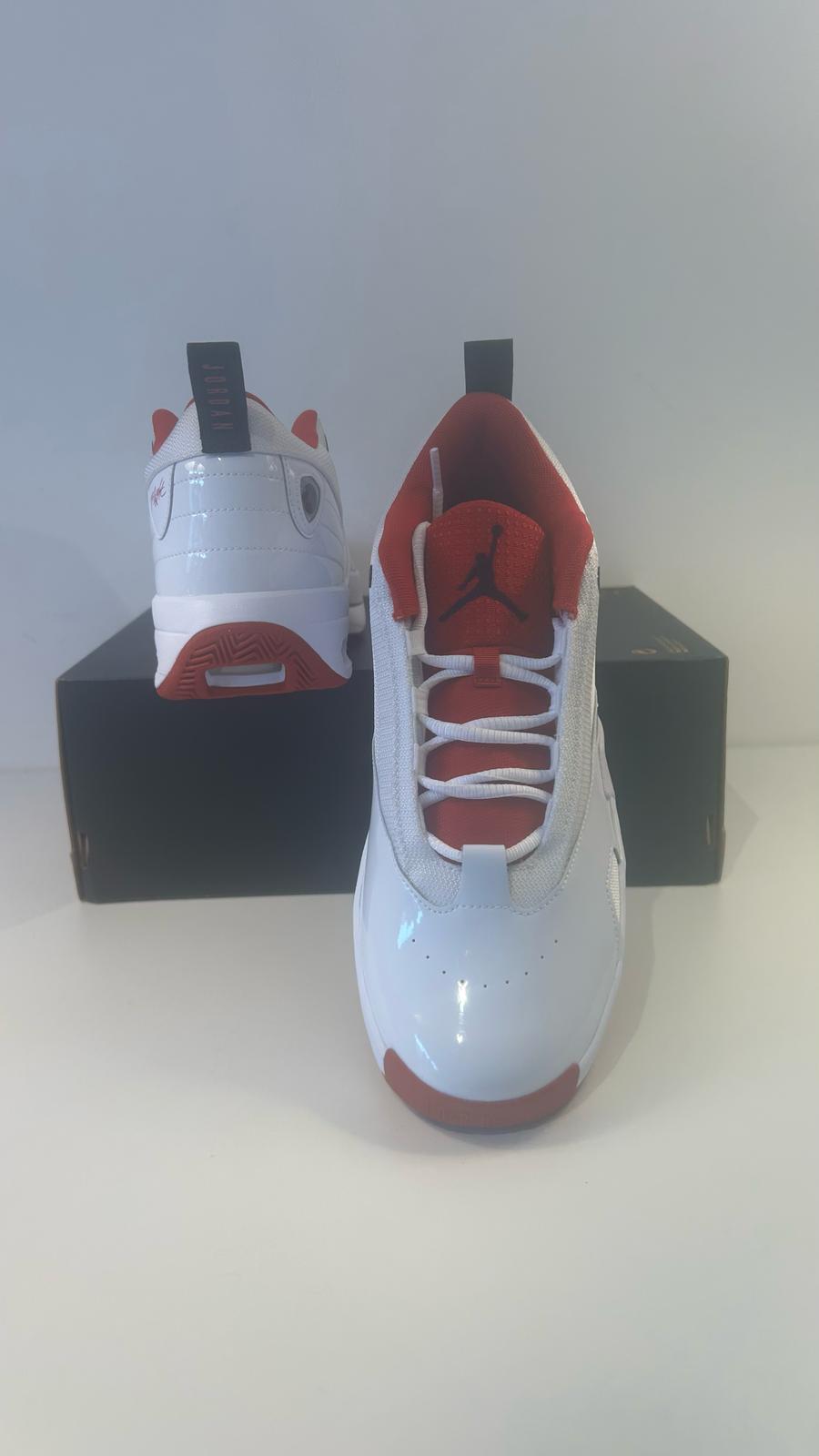 Jordan Max Aura 6 in weiss/rot, Größe wählbar