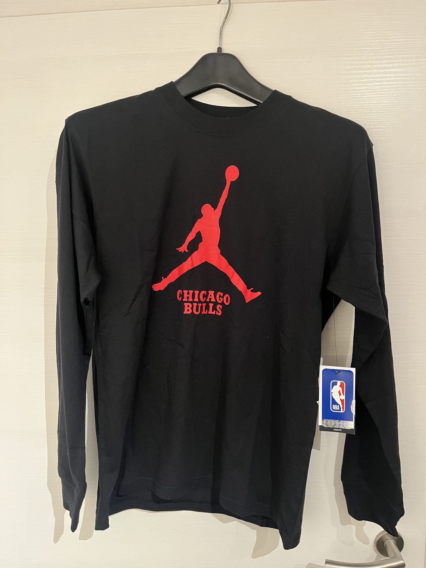 Nike NBA Pulli Chicago Bulls, Rot/schwarz, in Größe S