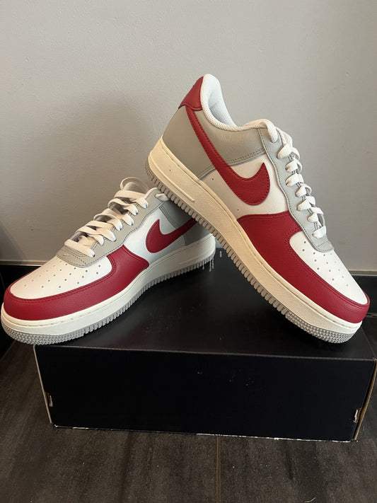 Nike Air Force 1 weiss/rot/grau, Größe wählbar